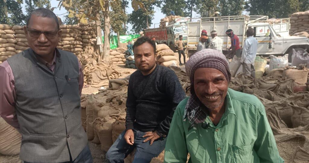 सफलता की कहानीधान खरीदी: समय पर भुगतान और किसान हितैषी योजनाओं से खुशहाल किसान