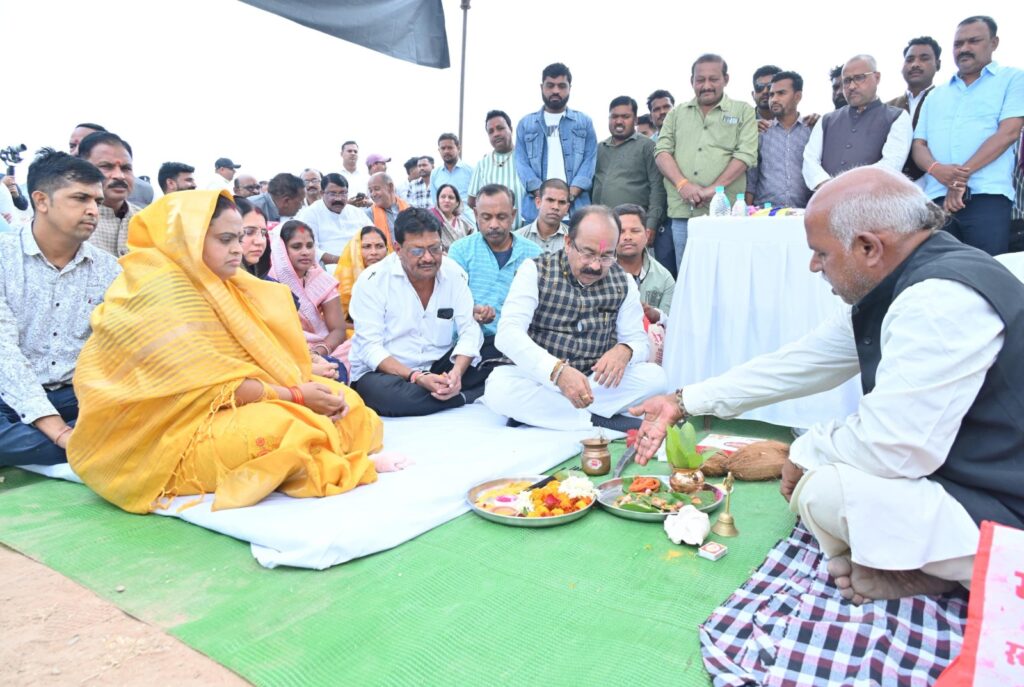 उप मुख्यमंत्री ने किए विकास कार्यों का भूमिपूजन और औचक निरीक्षण, लोरमी में 53 करोड़ रुपए की विकास योजनाओं की सौगात