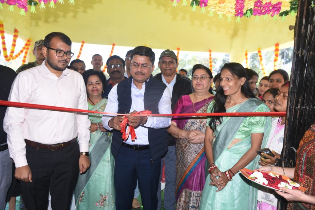 कलेक्टर ने किया ‘घरौंदा’ के नये भवन का शुभारंभमानसिक रोगियों के लिए आजीवन देखभाल और इलाज की उत्तम व्यवस्था