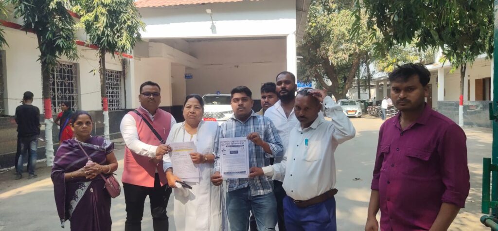 भारतीय मूल निवासी ईसाइयों के अधिकारों की रक्षा के लिए राष्ट्रीय क्रिश्चियन मोर्चा ने सौंपा ज्ञापन