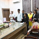 जनदर्शन फिर शुरू: कलेक्टर ने सुनी आम जनता की समस्याएं