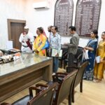 जनदर्शन में कलेक्टर ने सुनीं जनता की समस्याएं, त्वरित समाधान के दिए निर्देश