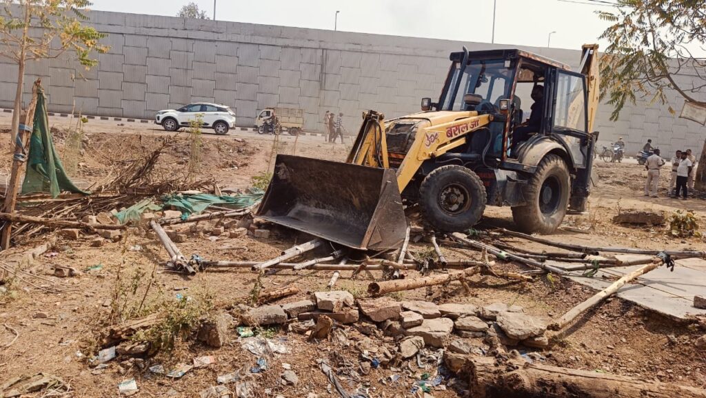 पेंड्रीडीह बायपास के आसपास से 26 अतिक्रमण हटाए गए&nbsp; बिलासपुर, 5 अप्रैल 2025