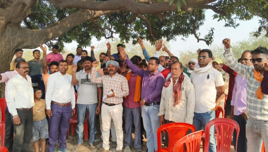 16 अप्रैल एसईसीएल बंद की तैयारी को लेकर कुसमुंडा क्षेत्र में बैठक सम्पन्न