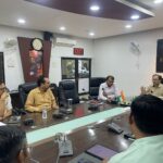 गांव-गांव, शहर-शहर में 17 मई को निकलेगी तिरंगा यात्रा&nbsp;&nbsp;&nbsp;&nbsp;&nbsp;&nbsp;&nbsp;&nbsp;&nbsp;&nbsp;&nbsp; कलेक्टर ने बैठक लेकर दिए सफल आयोजन के निर्देश