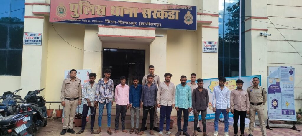 सरकंडा पुलिस की कार्रवाई: पुरानी रंजिश को लेकर झगड़ा कर रहे बदमाशों पर कसा शिकंजा