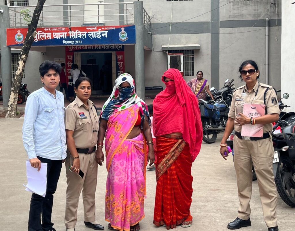 वरिष्ठ पुलिस अधीक्षक महोदय के दिशा-निर्देश पर आज प्रातः रक्षा टीम द्वारा पेट्रोलिंग अभियान चलाया गया।