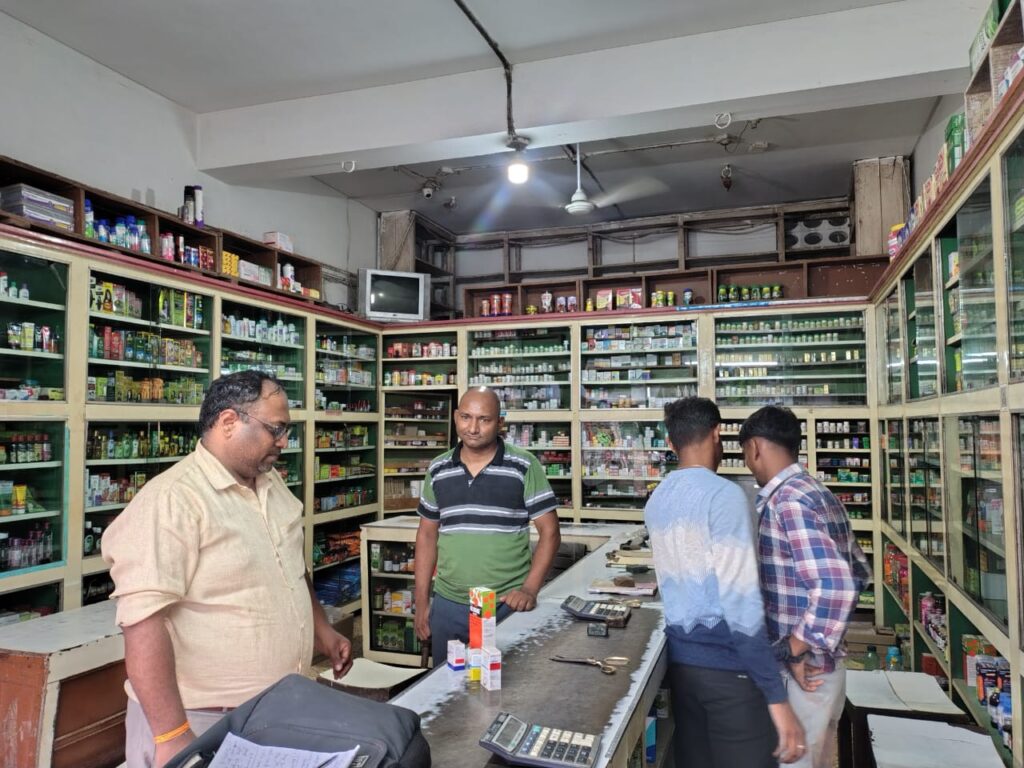सीसीटीवी नहीं लगाने पर मेडिकल दुकान को नोटिस, प्रशासन सख्त
