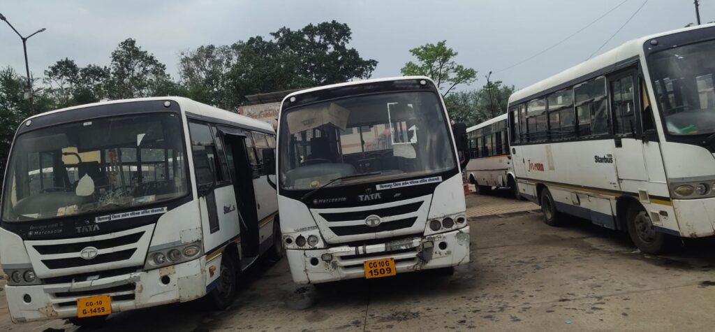 खस्ताहाल सिटी बसें बनीं जनता की परेशानी का सबब, नगर निगम नहीं दे रहा ध्यान
