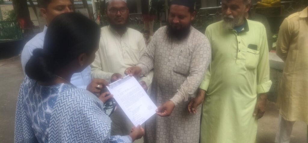 बिलासपुर में मुस्लिम संगठनों का हल्ला बोल, धर्मगुरु उमेश पुरी के बयान पर कलेक्टर को सौंपा ज्ञापन