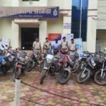 ⚖️ सूदखोरी के विरुद्ध सरकंडा पुलिस की बड़ी कार्रवाई, 19 मोटरसायकल बरामद ⚖️