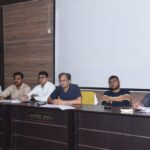 स्वास्थ्य योजनाओं की कलेक्टर ने की गहन समीक्षा