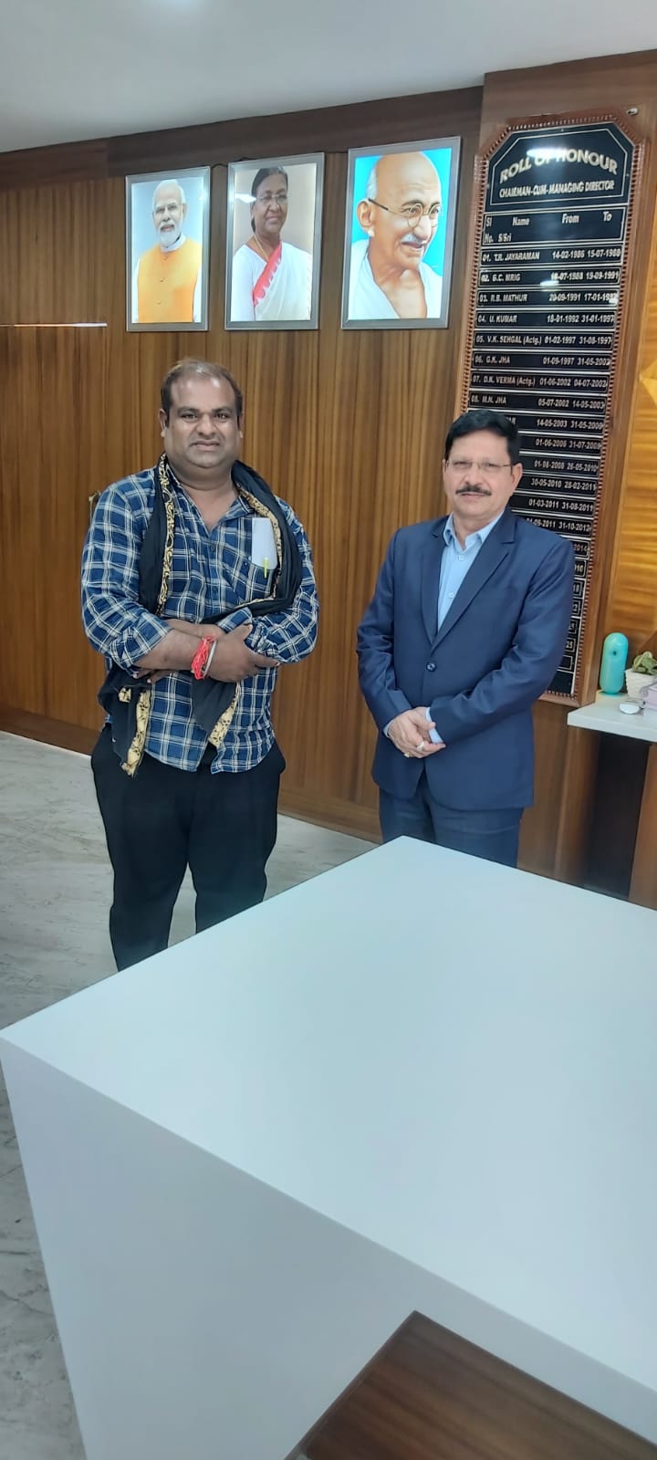 -विस्थापित रोजगार एकता मंच के केंद्रीय अध्यक्ष राधेश्याम कश्यप ने एसईसीएल प्रबंधन को पत्र लिखकर कोरबा जिले के गेवरामुड़ा, नेवरा, दीपका और कुसमुण्डा क्षेत्र में मेडिकल सुविधाओं का विस्तार करने की मांग की है।