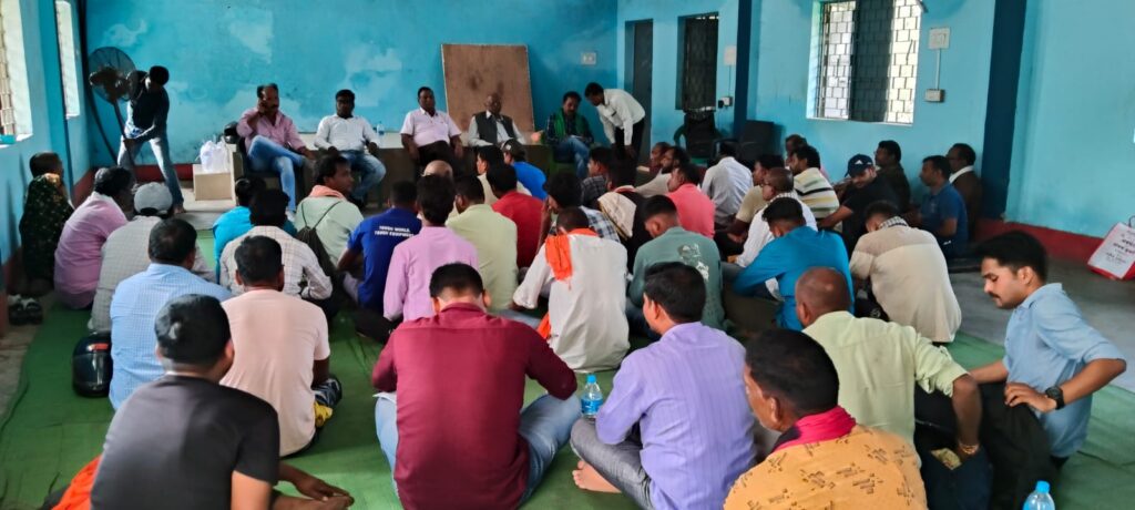 आउटसोर्सिंग मजदूरों के लिए वर्कशॉप में गूंजी ‘स्थायीकरण’ और ‘शोषण मुक्ति’ की मांगकुसमुंडा क्षेत्र अंतर्गत गेवरा बस्ती में वर्कशॉप आयोजित