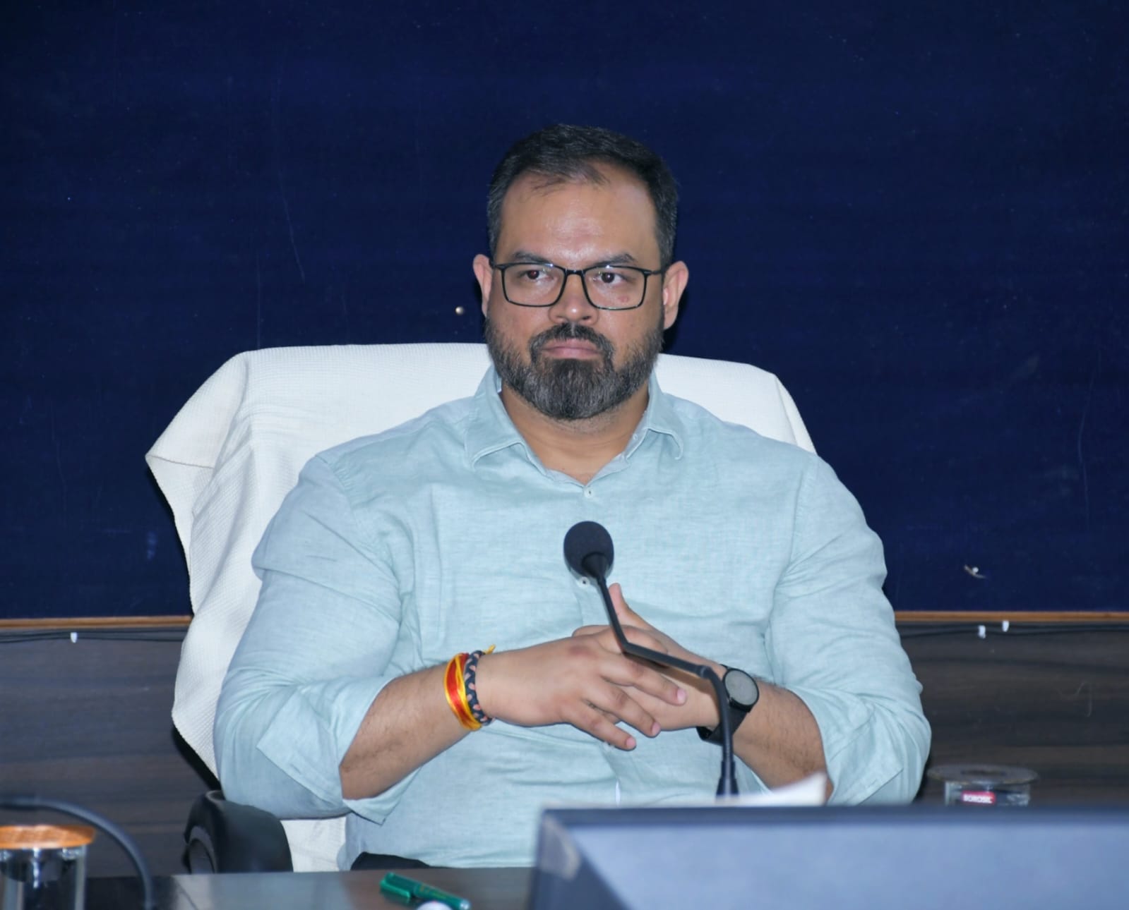 धान उपार्जन में अनियमितता बर्दाश्त नहीं: कलेक्टर