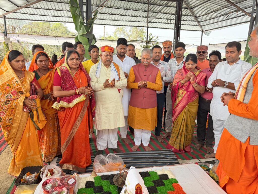 🕉️ कलशयात्रा के साथ त्रिदिवसीय शिव आराधना महोत्सव का भव्य शुभारंभ