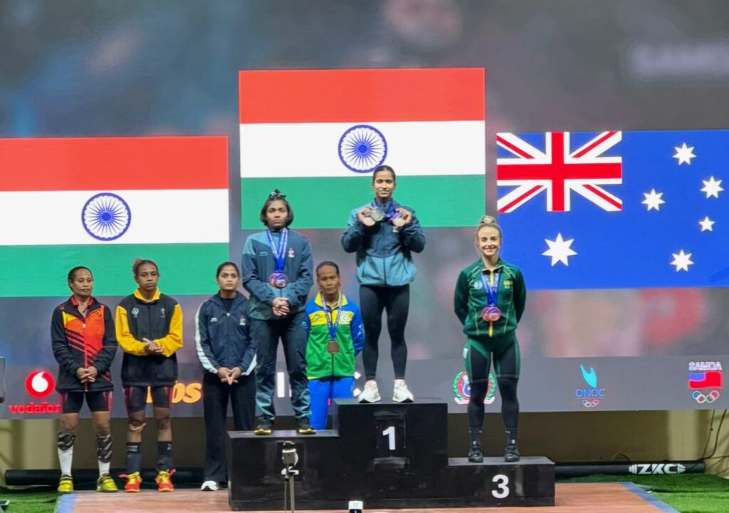 अंतरराष्ट्रीय वेटलिफ्टिंग में भारत की बेटी का कमाल