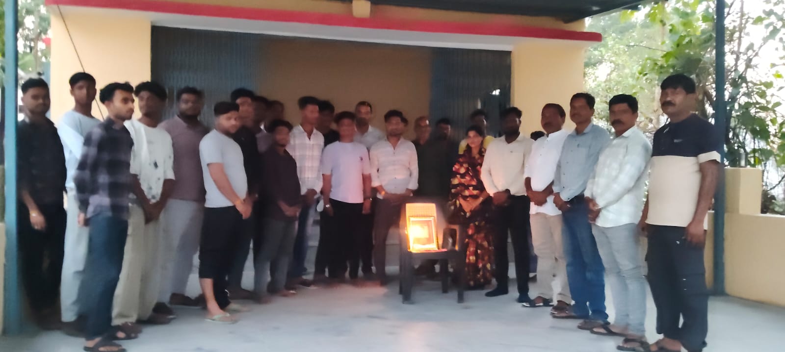 SECL के पूर्व जीएम अरुण कुमार त्यागी को श्रद्धांजलि, ग्राम नराईबोध में आयोजित हुई शोक सभा