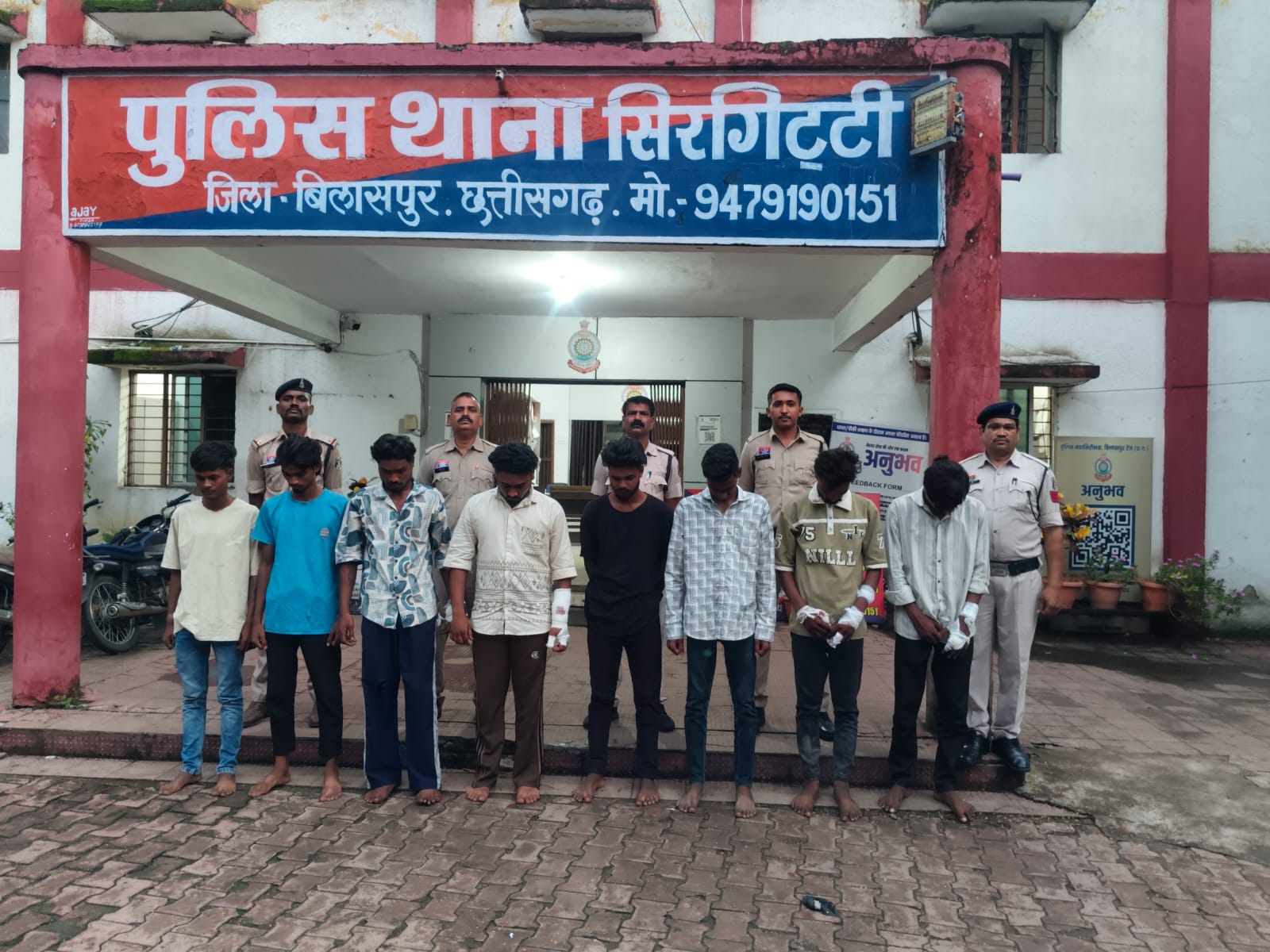 बिलासपुर: सिरगिट्टी में मारपीट करने वाले 8 आरोपी गिरफ्तार, 2 चाकू और 1 तलवार जब्त