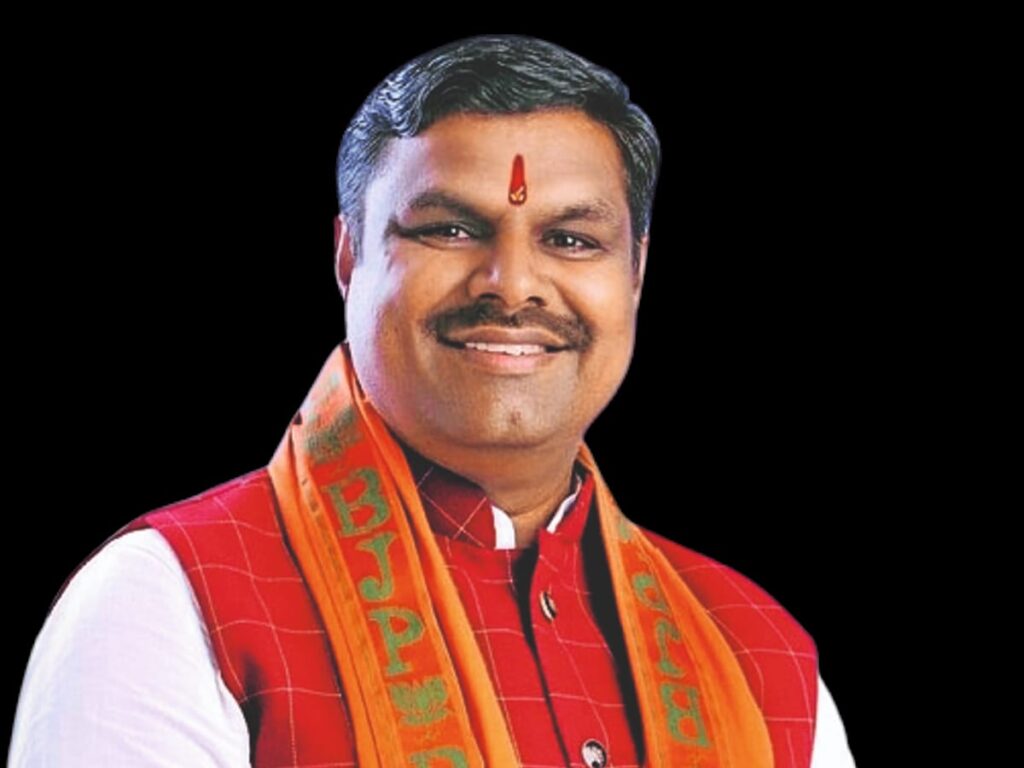 VSK ऐप की तकनीकी खामियां 15 अगस्त तक होंगी दूर, किसी शिक्षक का वेतन नहीं कटेगा : शिक्षा मंत्री गजेंद्र यादव