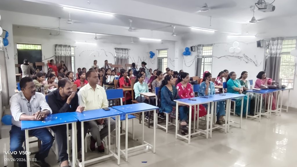 NSS दिवस पर छात्राओं का दमदार नुक्कड़ नाटक, एड्स जागरूकता का दिया सामाजिक संदेश whatsapp image 2026 09 25 at 5.41.42 pm