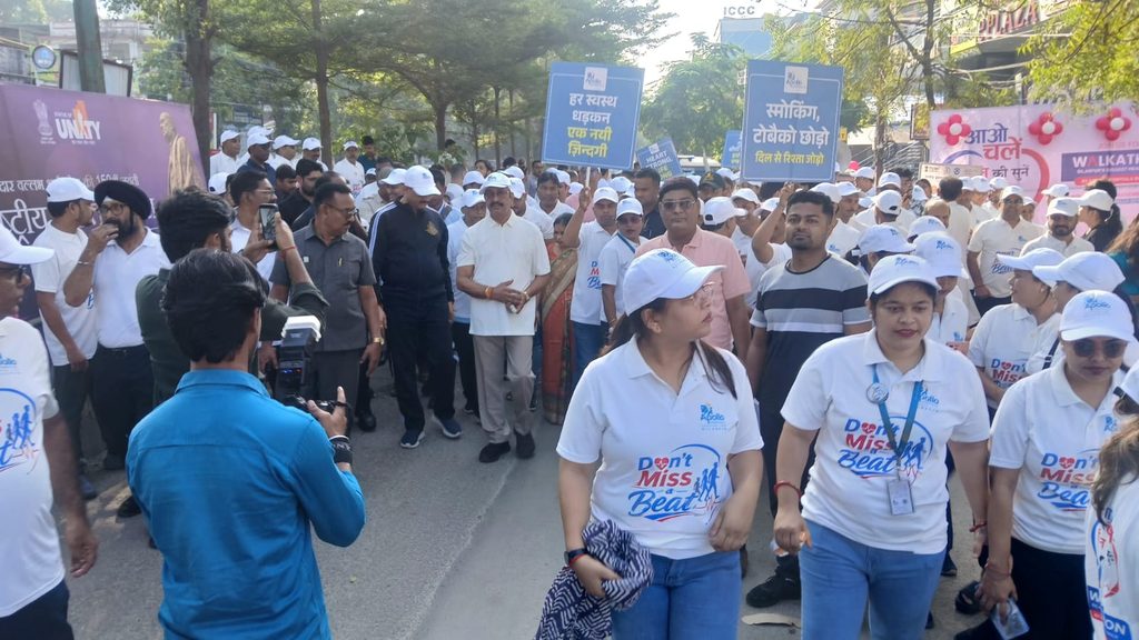 विश्व हृदय दिवस पर स्वास्थ्य मंत्री श्याम बिहारी जायसवाल के नेतृत्व में निकली मेगा जागरूकता रैली whatsapp image 2026 09 29 at 1.42.36 pm