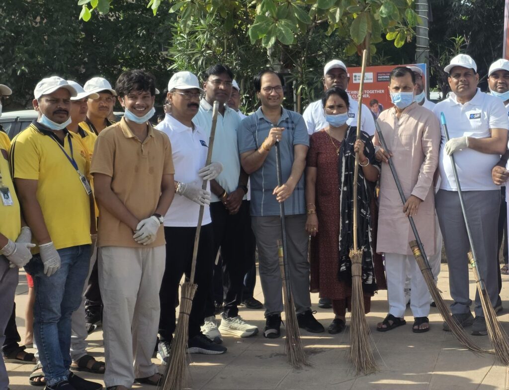 गांधी जयंती पर लोक उदय फाउंडेशन का ‘हमर अरपा : स्वच्छता अभियान’ img 20261003 wa0056