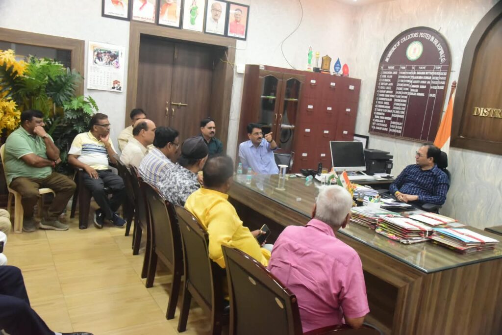 बिलासपुर में दुर्गा विसर्जन और दशहरा को लेकर प्रशासन अलर्ट, सुरक्षा व यातायात व्यवस्था पर विशेष जोर img 20261017 wa0010