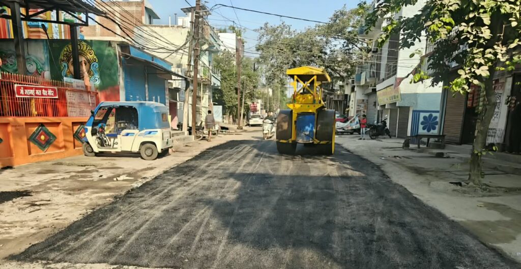 बिलासपुर में सड़कों की बदलेगी सूरत, मरम्मत और नवीनीकरण कार्यों में आएगी तेजी whatsapp image 2026 10 27 at 9.19.01 pm